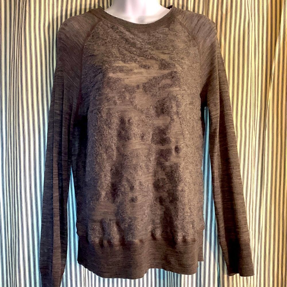 LOU&GREY, long sleeve, sheer with molted texture, 18 inch sleeve, 24inch length